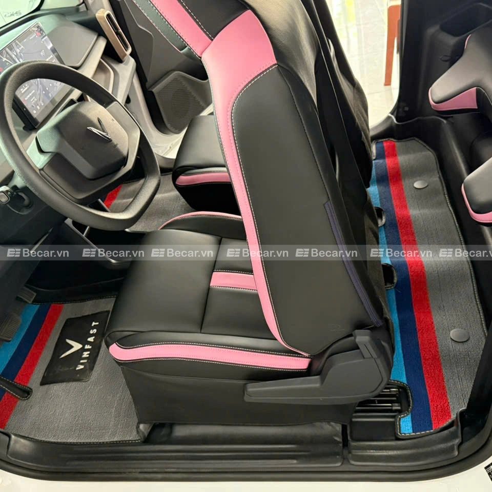 Thảm lót sàn nhựa đúc/TFE cho Vinfast VF3 Lắp đặt thảm lót sàn nhựa đúc/TFE cho Vinfast VF3